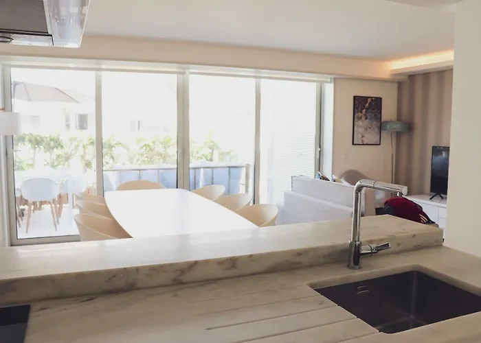 Balcony Lux